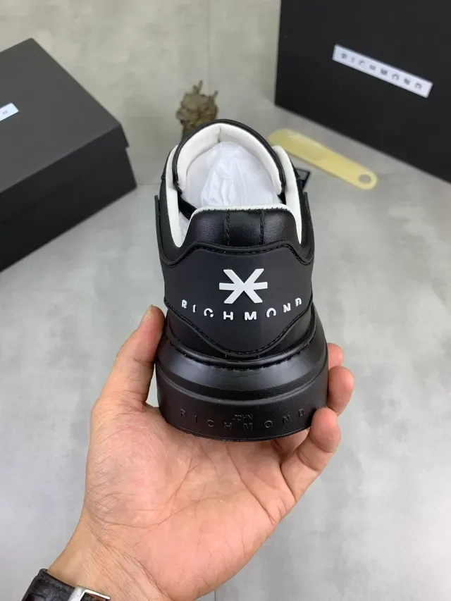 Richmond X Sneakers Lifestyle Plateforme Noir Style Cuir 4