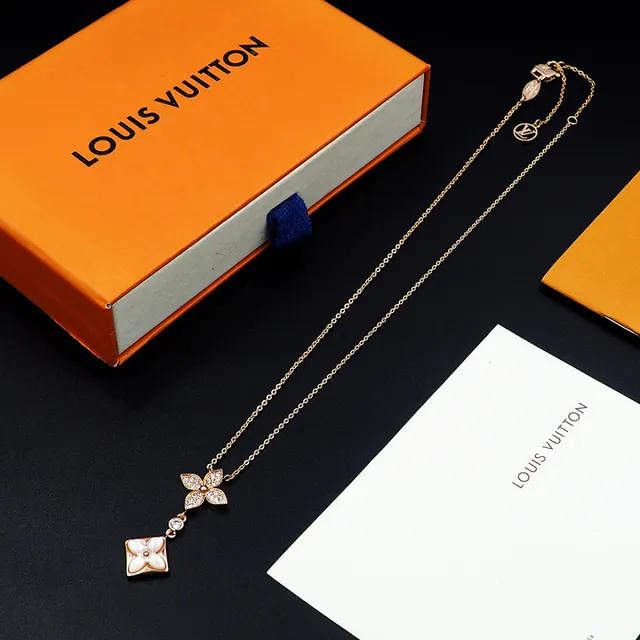 Rose Gold Floral Pavé and Mother-of-Pearl Pendant Necklace 5