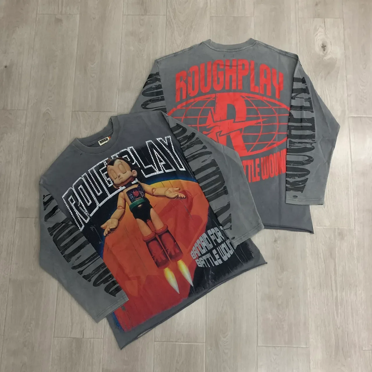 ROUGH Graphic Print Long-Sleeve Crewneck T-Shirt 5