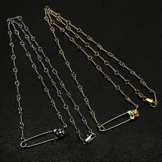 Safety-Pin Floral Cap Pendant Necklace 8