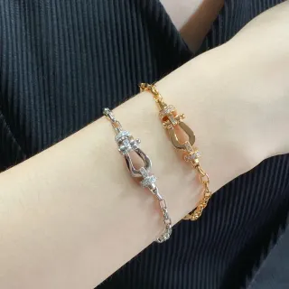 Braceletes de elos com fecho de alavanca pavé em tom prata e dourado