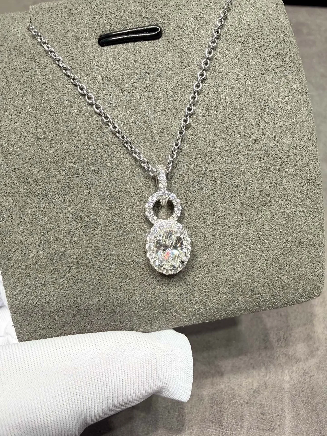 Silver Black Chain Oval Halo Pendant Necklace 9