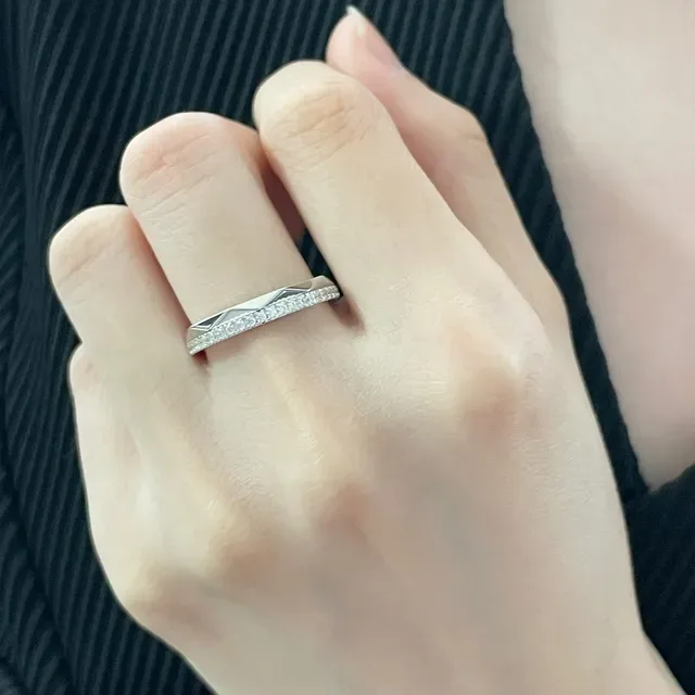 Silver Gold Faceted Geometric Band Pavé Diamond Edge Ring 8