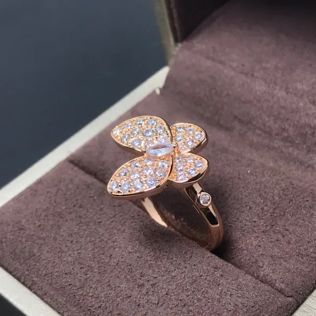 Silver Gold Flower-Shaped Pavé-Set Ring 5