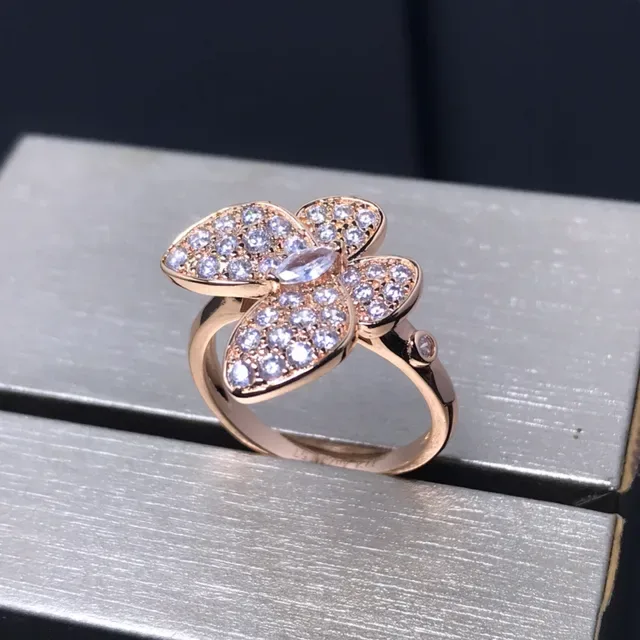 Silver Gold Flower-Shaped Pavé-Set Ring 6