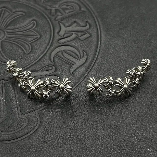 Silver-Toned Floral Motif Multi-Flower Ear Cuff Earring 6