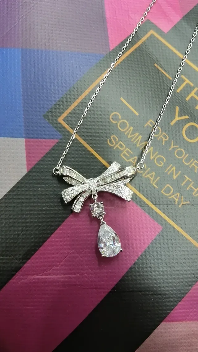 Silver Transparent Bow-Shaped Pendant Pave-Set Crystals Necklace 2