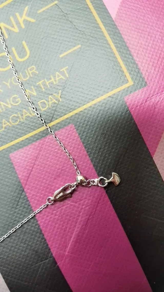 Silver Transparent Bow-Shaped Pendant Pave-Set Crystals Necklace 3
