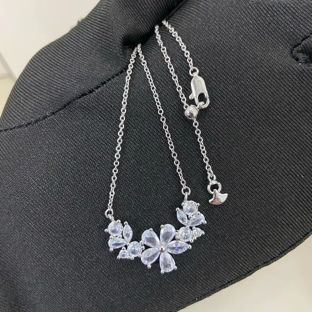 Silver Transparent Floral Motif Crystal Pavé Necklace 2