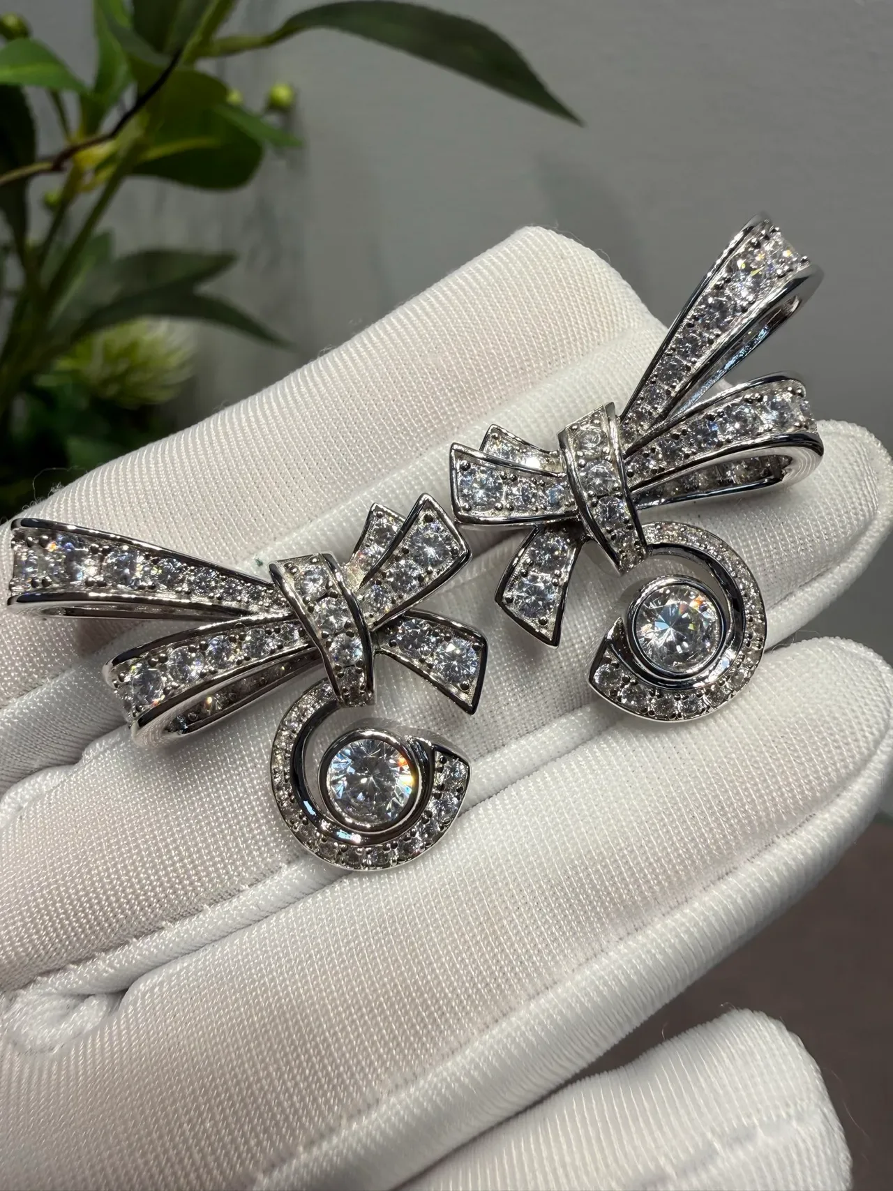 Silver White Bow Motif Pavé-Set Diamonds Earrings 6