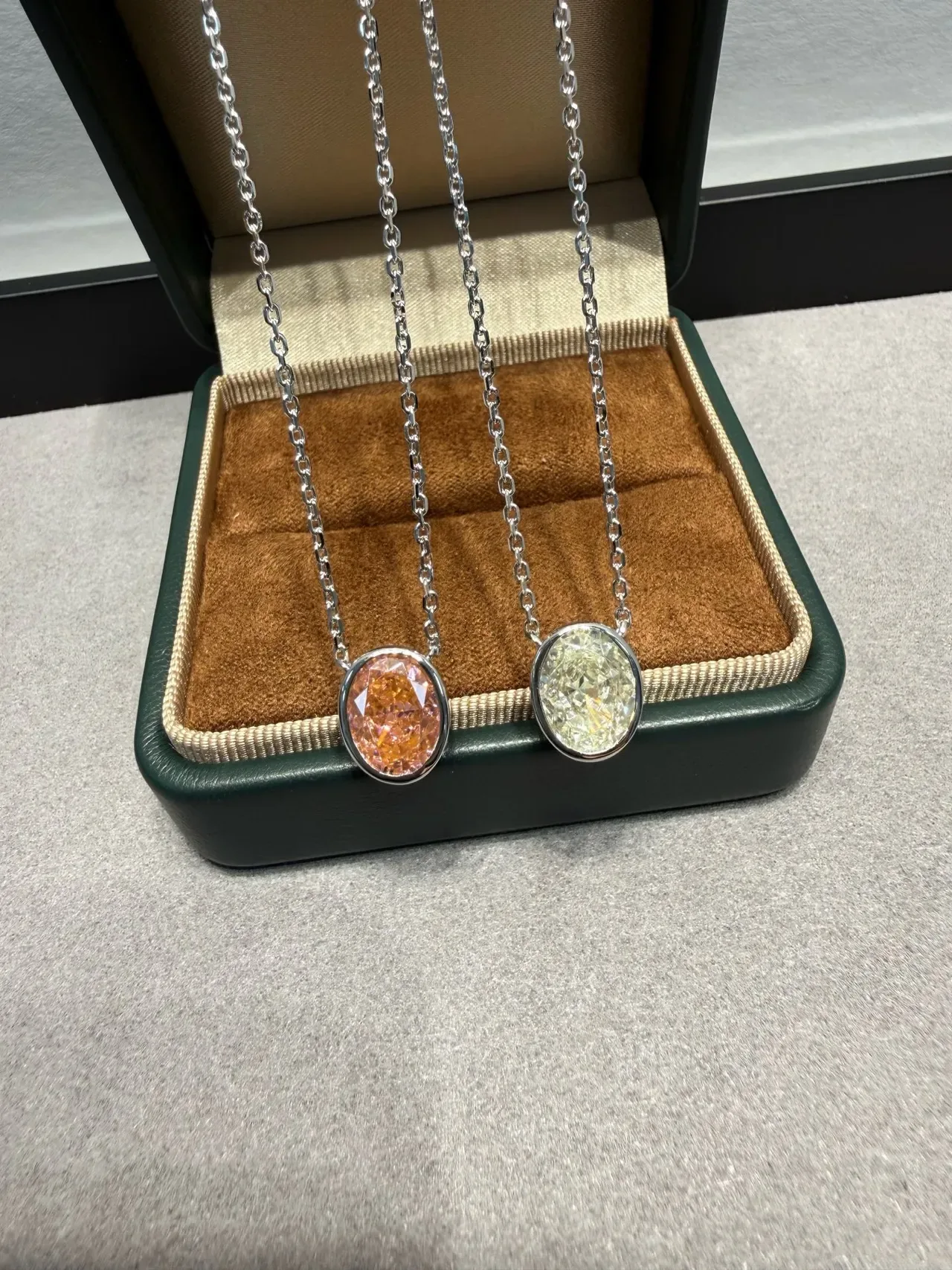 Silver White Oval-Cut Stone Bezel-Set Necklace 2