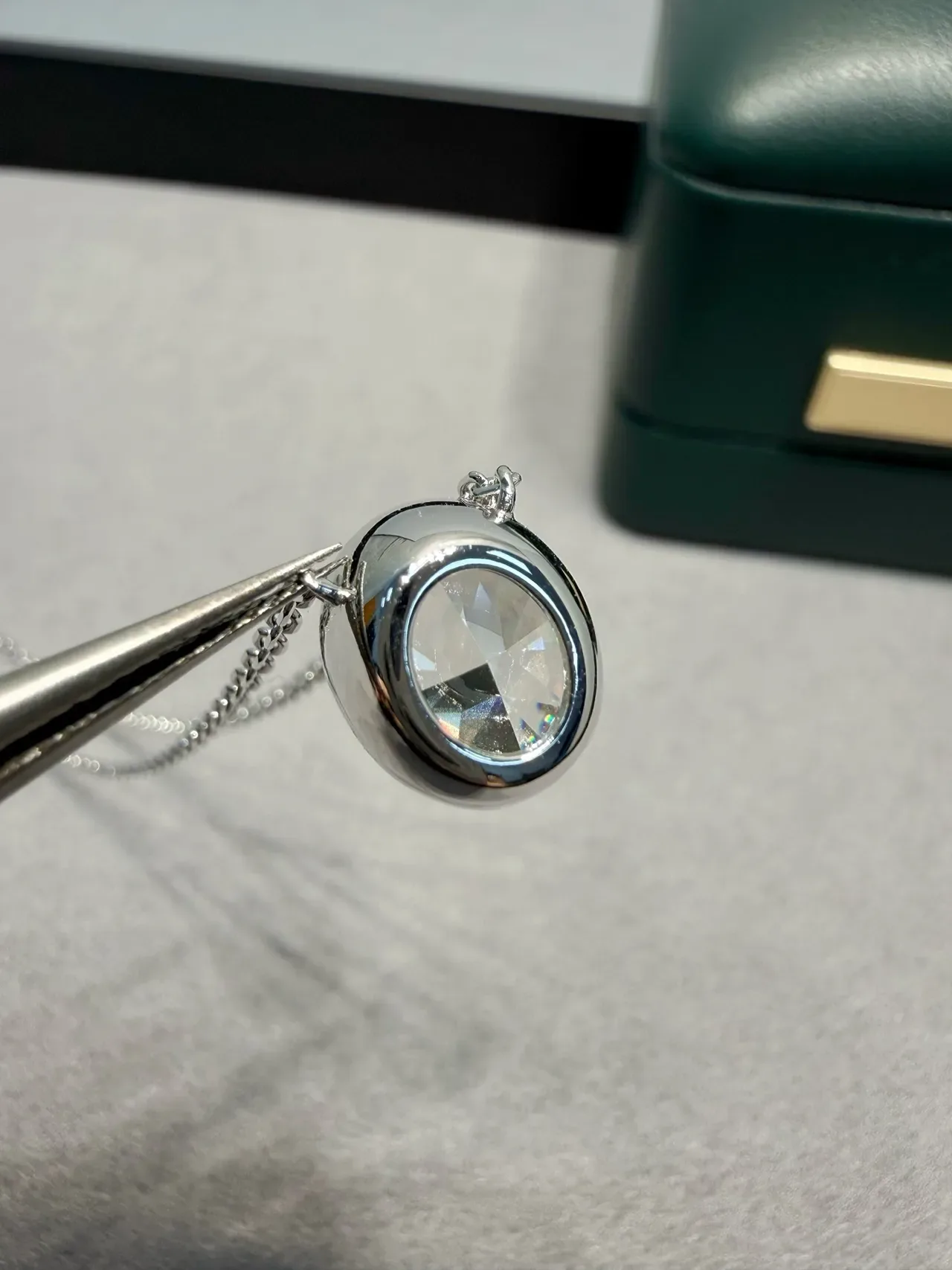 Silver White Oval-Cut Stone Bezel-Set Necklace 5