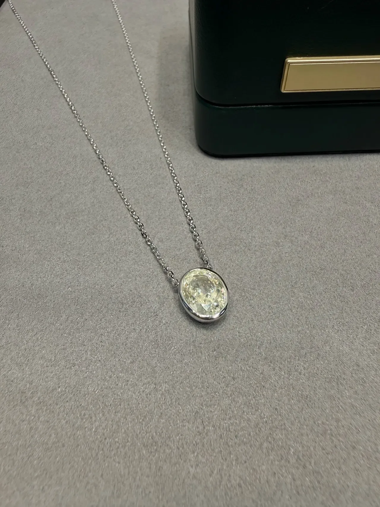 Silver White Oval-Cut Stone Bezel-Set Necklace 8