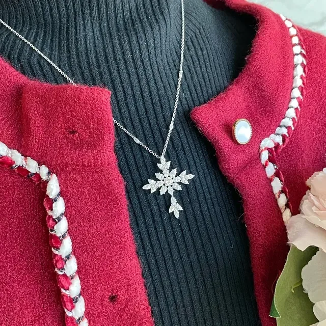 Silver White Snowflake Pendant Marquise-Cut Stones Necklace 9