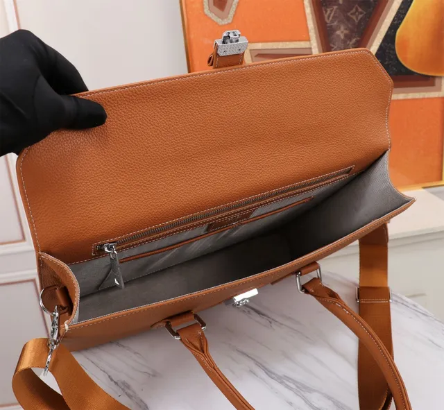 Structured Pebbled Leather Flap-Top Closure Handbag 5