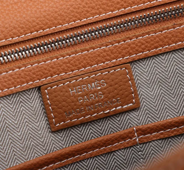 Structured Pebbled Leather Flap-Top Closure Handbag 6