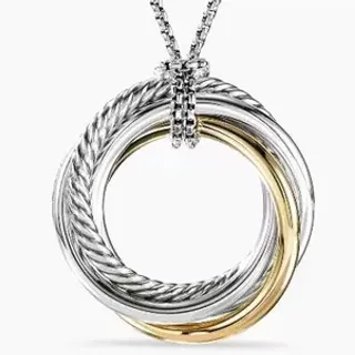 Collier triple anneau entrelacé texturé corde deux tons