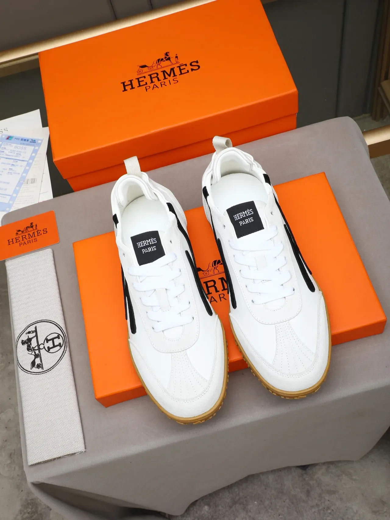 White and Black Logo Detail Lifestyle Sneaker 2