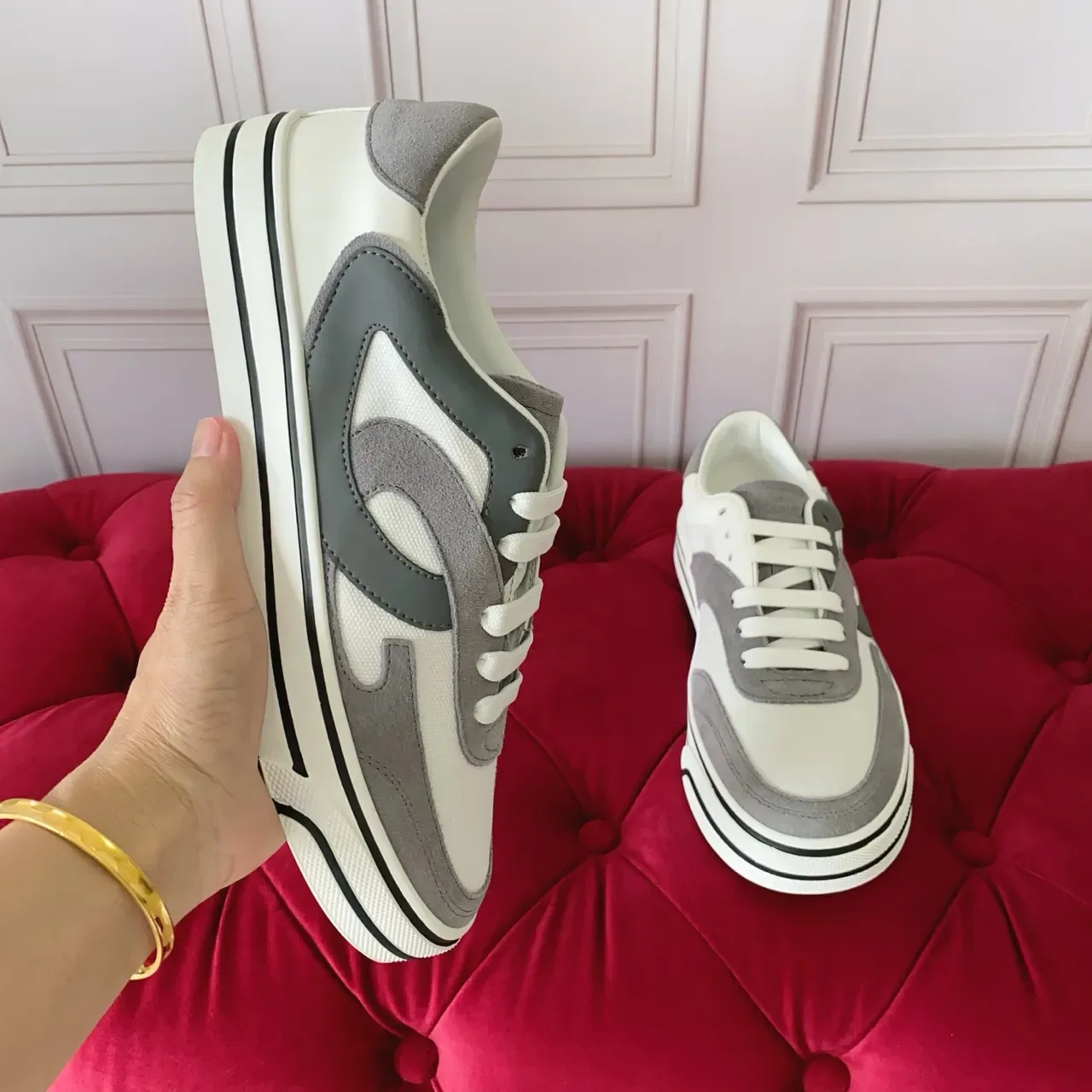 White and Gray Panelled Retro Low-Top Sneakers 6