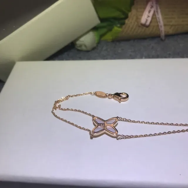 White Gold Cross-Shaped Pendant Metal Necklace 5