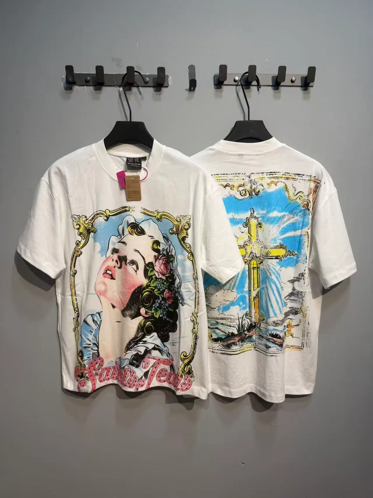 White Multicolor Graphic-Print Oversized Fit T-Shirt 1