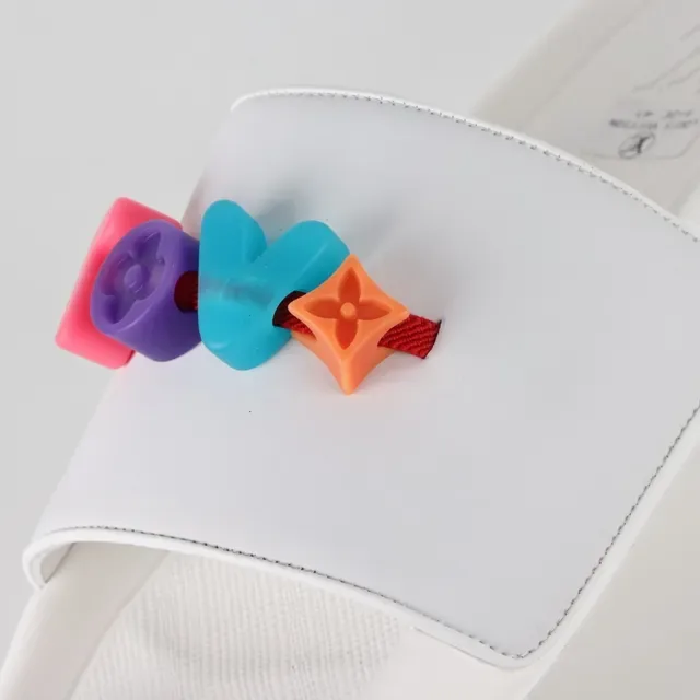 White Multicolor Molded Rubber Sole Leather-Like Strap Slippers 6