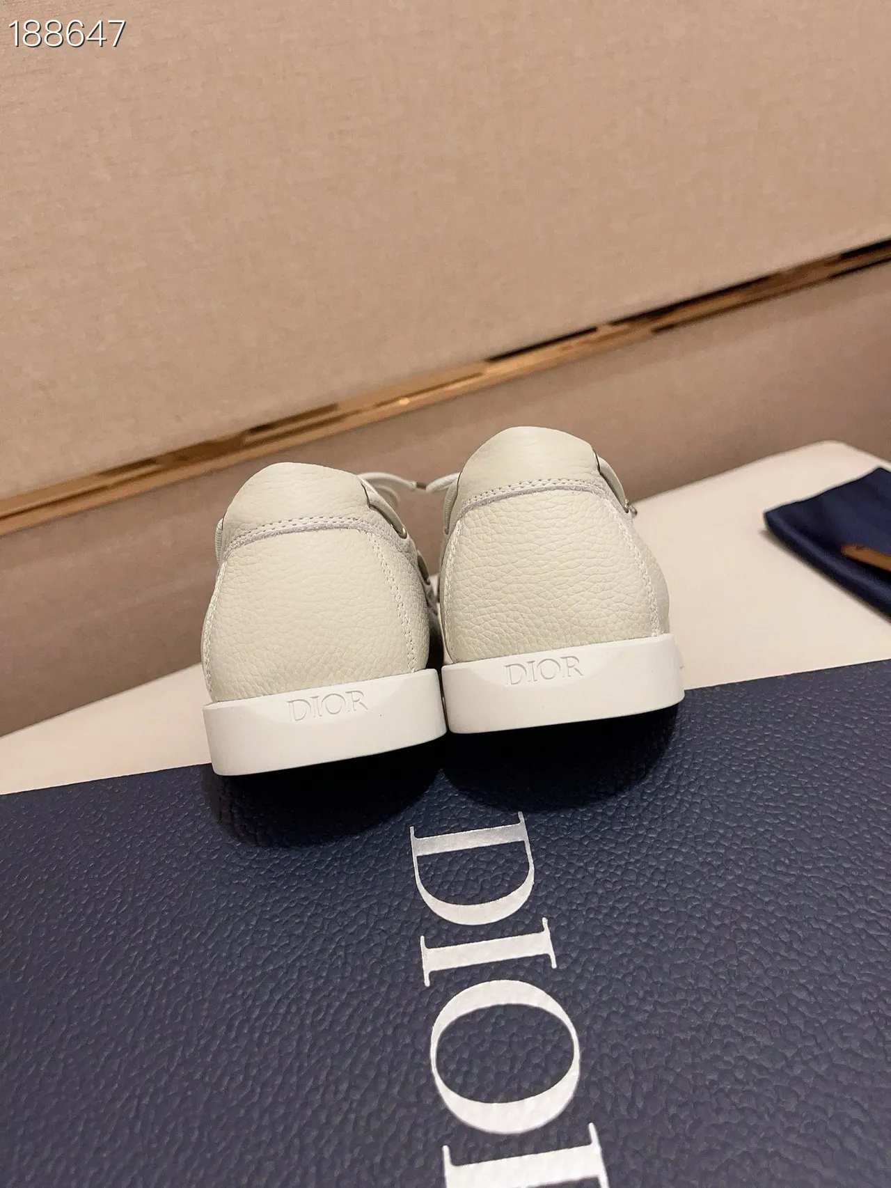White Pebbled Leather Lace-Up Boat Shoes 2