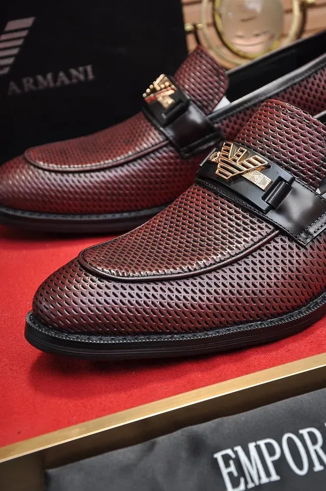 Giorgio Armani Burgundy Black Perforated Leather Metal Eagle Buckle Loafer 3