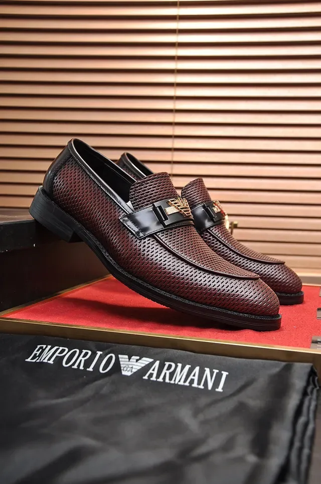 Giorgio Armani Burgundy Black Perforated Leather Metal Eagle Buckle Loafer 8