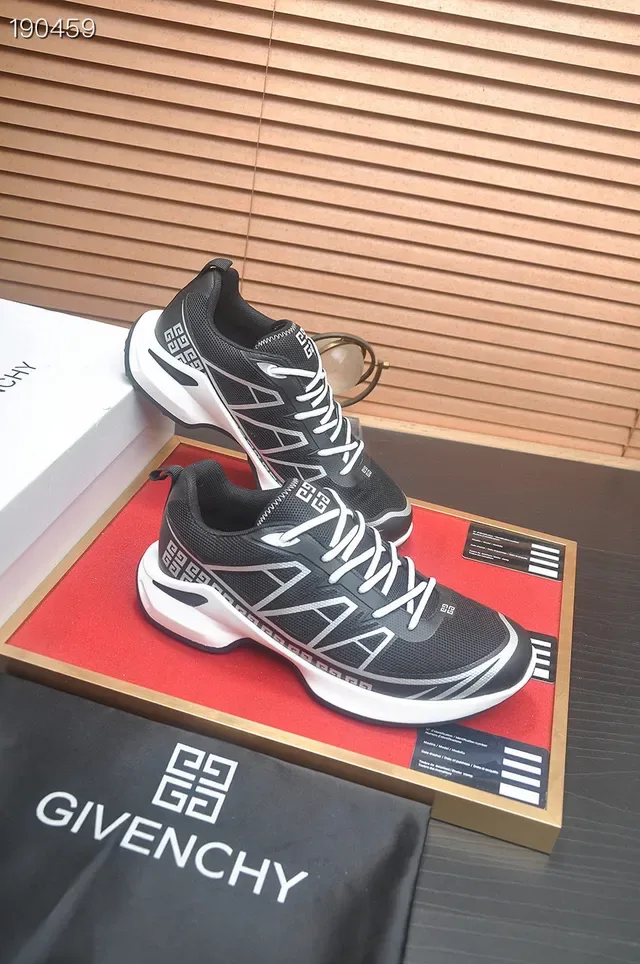 Givenchy City Sport Noir et Blanc géométrique style de vie sneakers 6