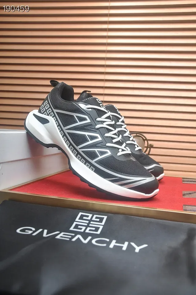 Givenchy City Sport Noir et Blanc géométrique style de vie sneakers 8