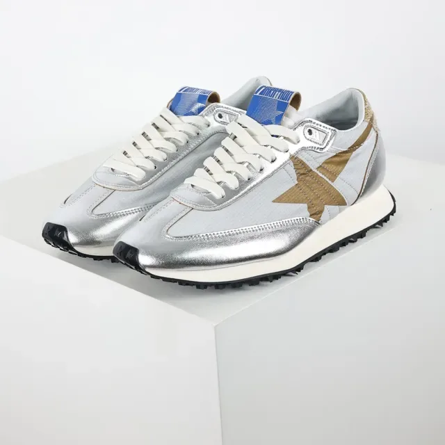 Golden Goose Argent Or Supérieure Métallique Superposition Étoile Sneakers Lifestyle 2