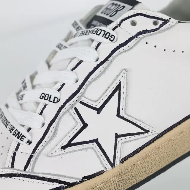 Golden Goose Superstar tênis lifestyle com logotipo de estrela branco e preto 6