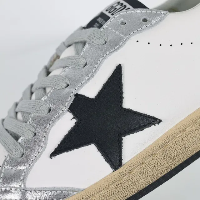 Golden Goose blanc argent baskets basses emblème étoile sneakers lifestyle 6