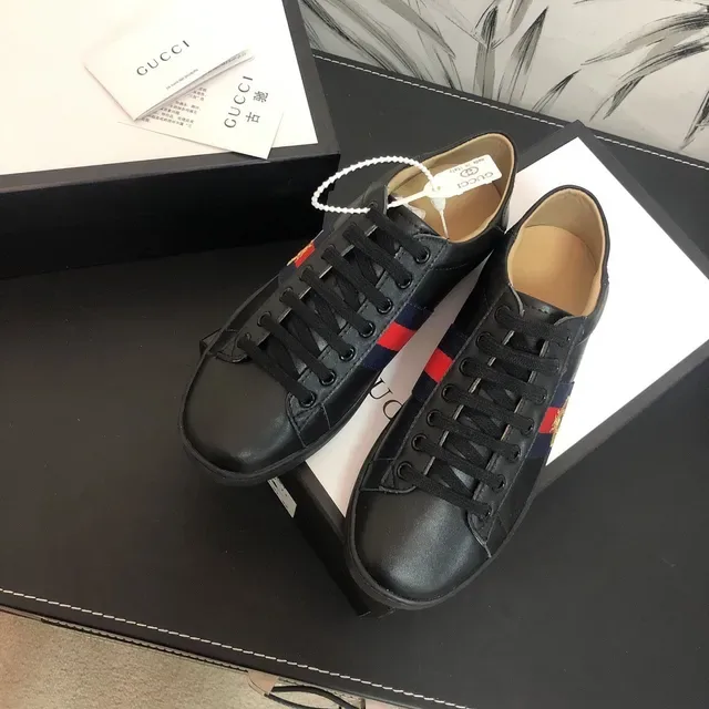 Gucci Ace Black Leather Web Stripe Bee Embroidery Lifestyle Sneakers 3