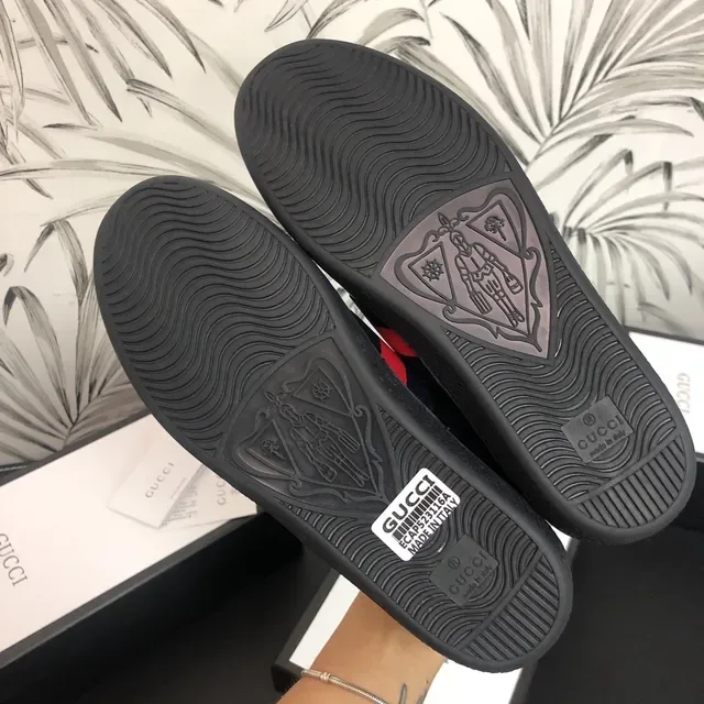 Gucci Ace Black Leather Web Stripe Bee Embroidery Lifestyle Sneakers 4