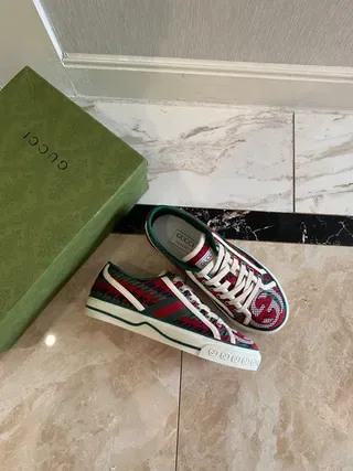 Gucci Ace Red Green Web Stripe Lifestyle Sneakers 1
