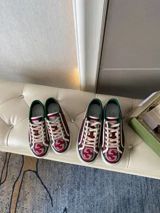 Gucci Ace Red Green Web Stripe Lifestyle Sneakers 2