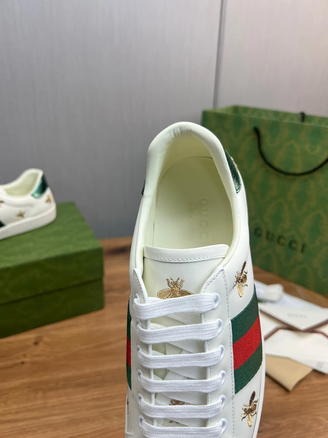Gucci Ace White Green Leather Upper Web Stripe Detail Lifestyle Sneakers 8
