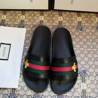 Gucci Bee-Embellished Web Stripe Slide काला हरा चमड़े जैसे अपर स्ट्रैप स्लिपर्स