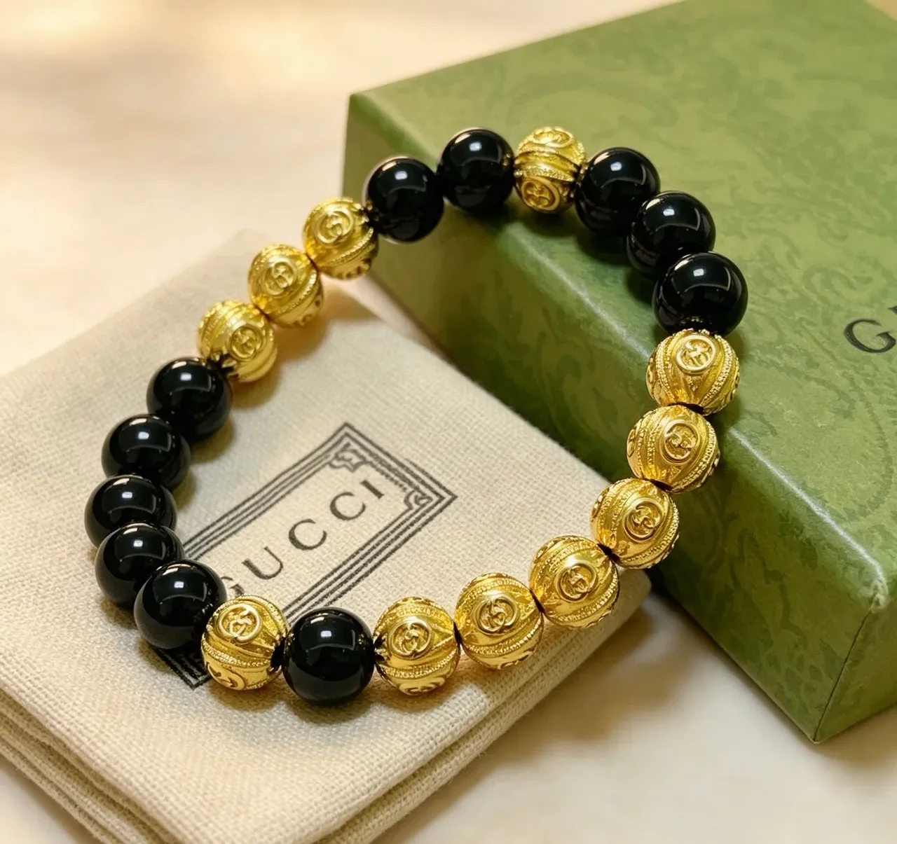 Gucci Black Gold Beaded Bracelet 2