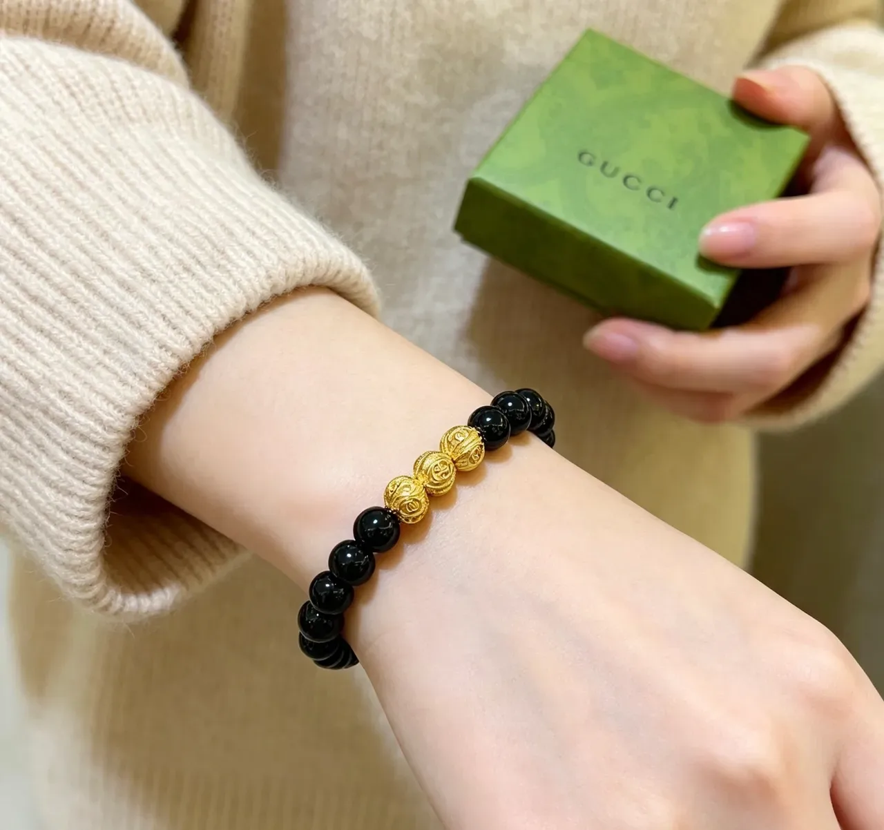 Gucci Black Gold Beaded Bracelet 5