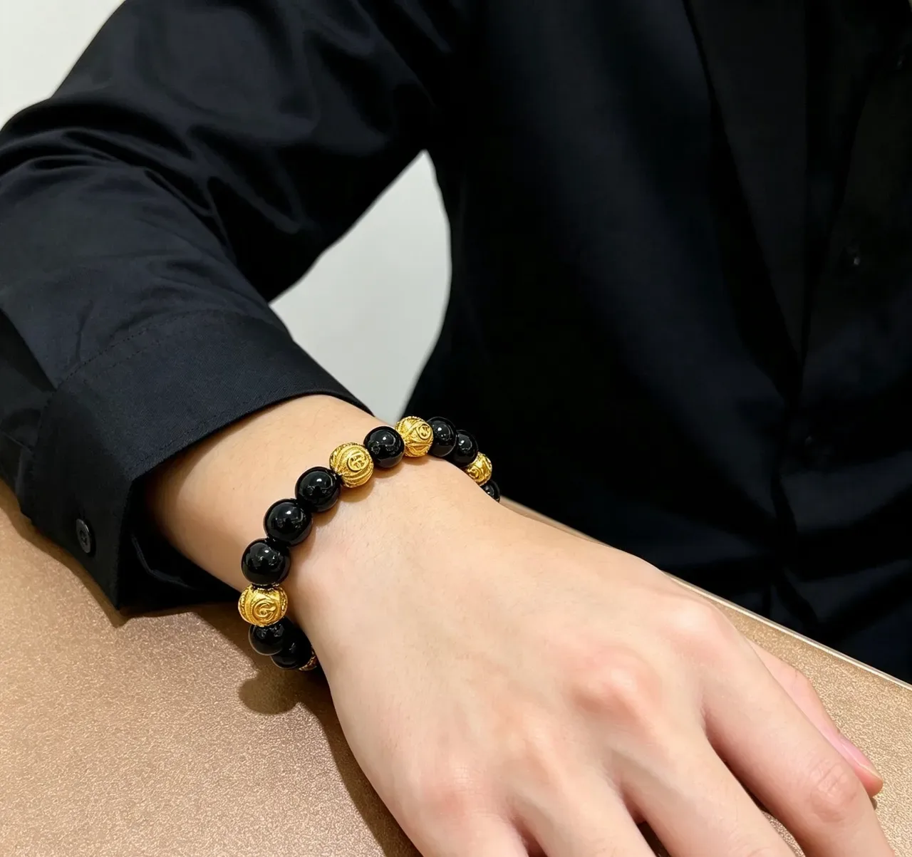 Gucci Black Gold Beaded Bracelet 8