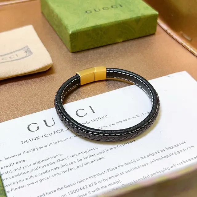 Gucci Bracelet en Cuir Tressé Noir et Or avec Fermoir Magnétique 6