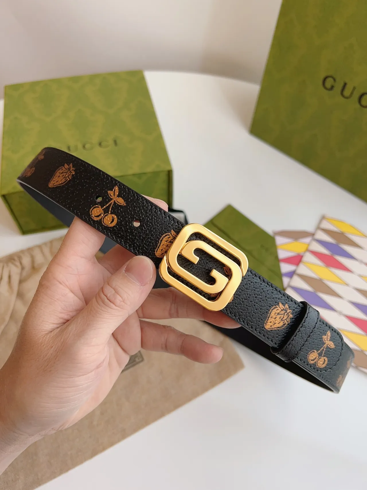 Gucci Black Gold Textured Interlocking G Buckle Leather Belt 3