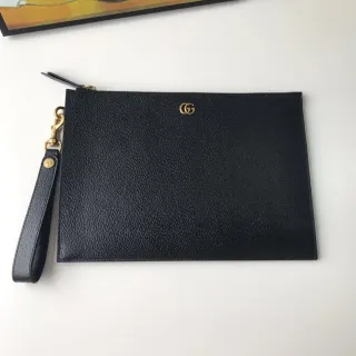 Gucci Black Gold Textured Pebbled Leather Interlocking G Logo Wristlet