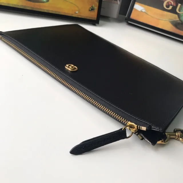 Gucci Noir Or Cuir texturé granité entrelacé G logo sac à poignet 4