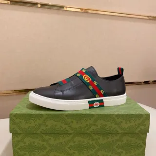 Gucci Black Green Slip-On Leather Upper Lifestyle Sneakers