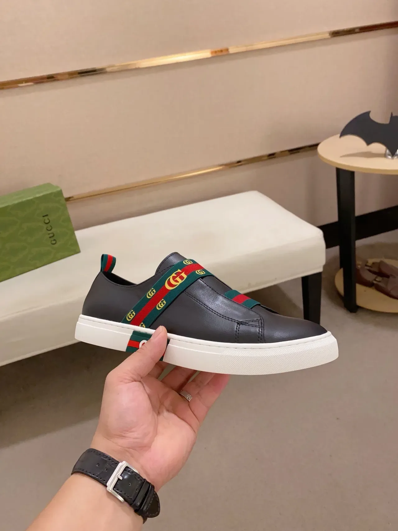 Gucci Black Green Slip-On Leather Upper Lifestyle Sneakers 5