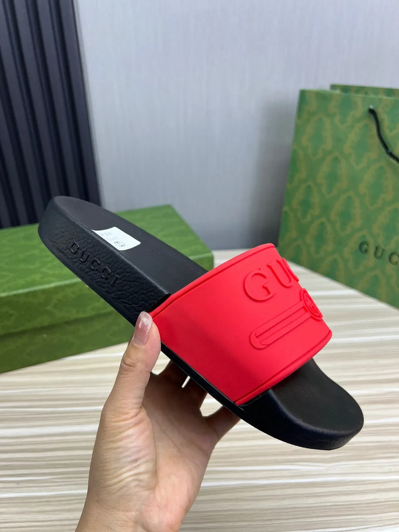 Gucci Black Red Molded Leather Footbed Bold Rubber Strap Slippers 4
